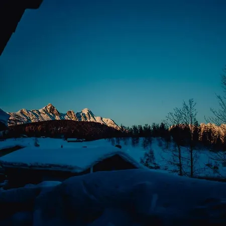 Caroline Seefeld in Tirol